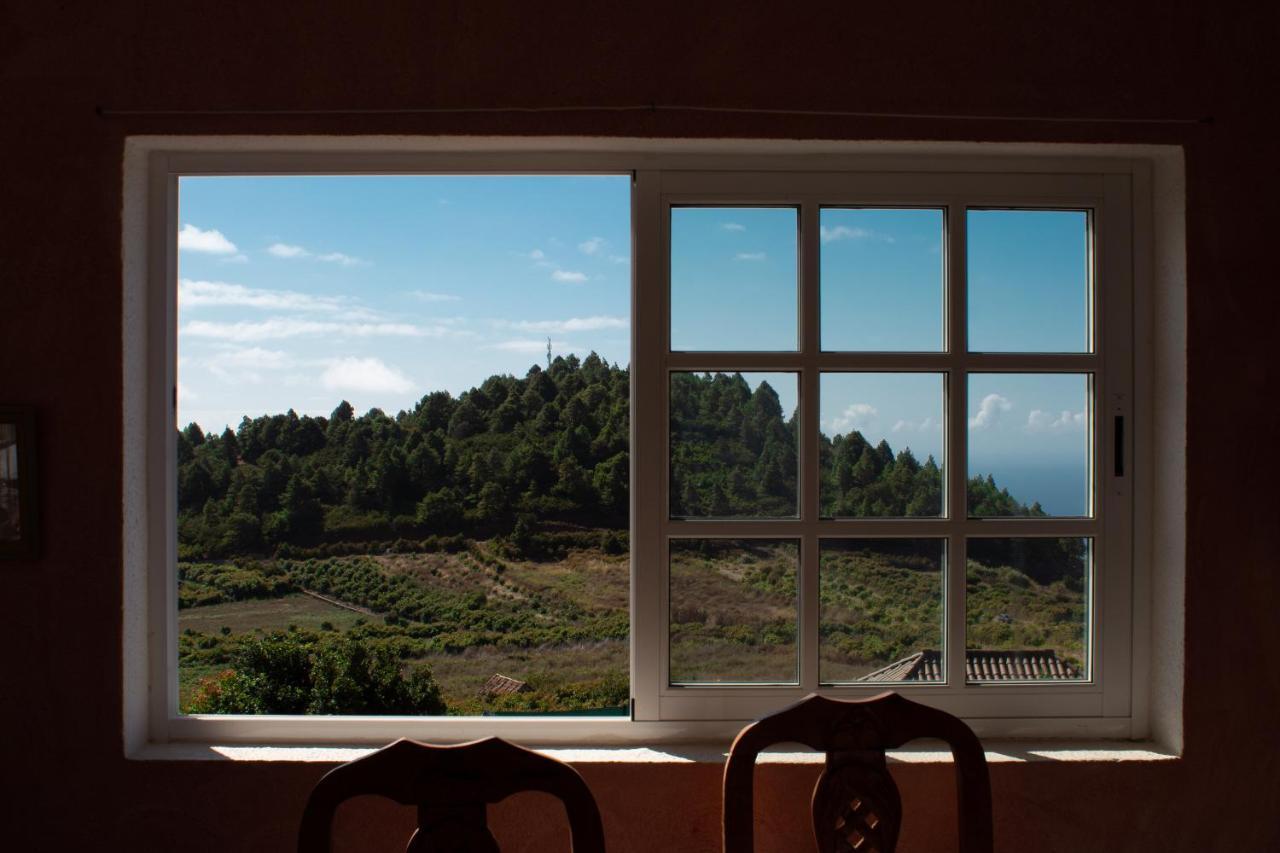 CASA ALBA, casa rústica en la colina con piscina-spa climatizada y vistas al mar Puntallana Exterior foto